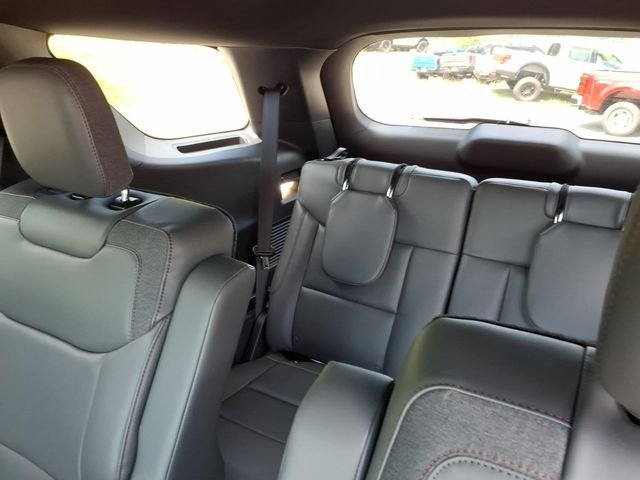 New 2027 Ford Explorer Active w/ Active Comfort Package AWD/4WD image 22