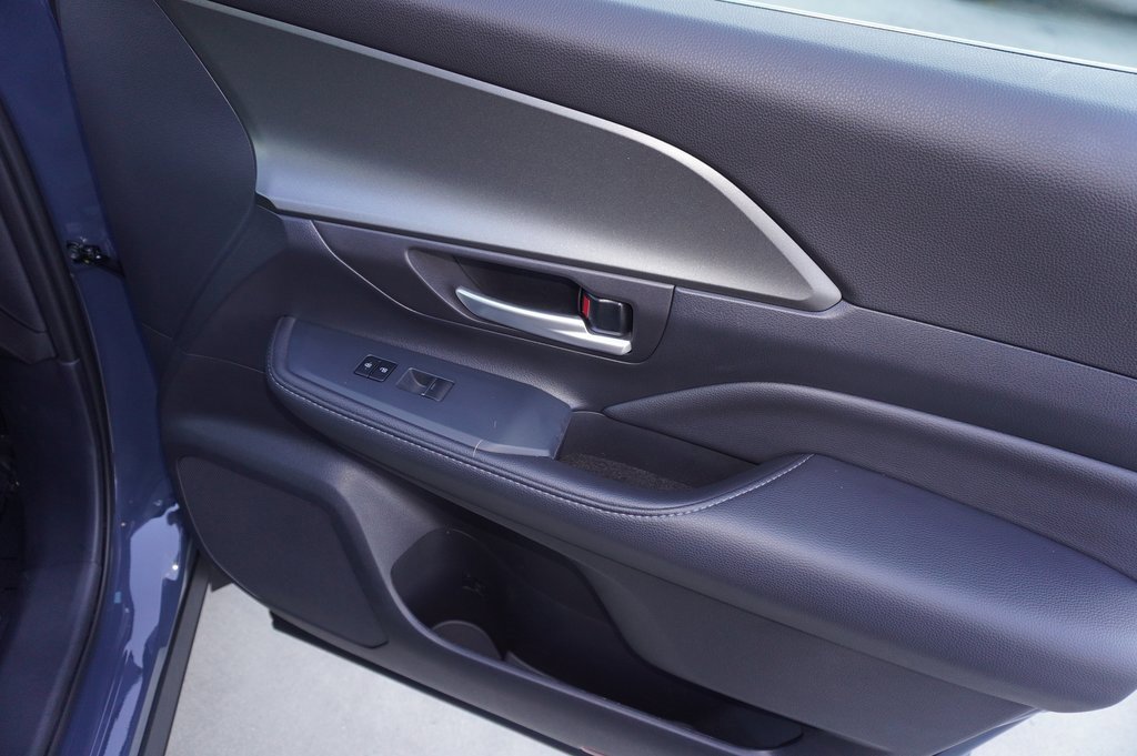 Certified 2025 Toyota Grand Highlander FWD image 10