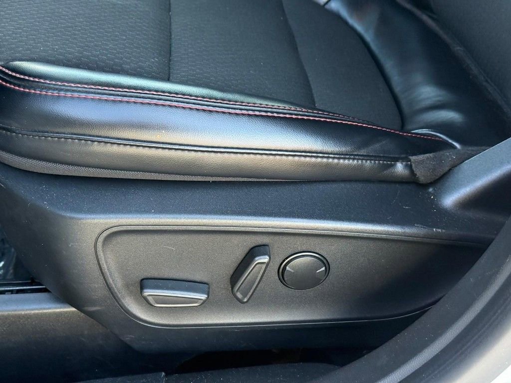 Used 2024 Ford Escape ST-Line image 21