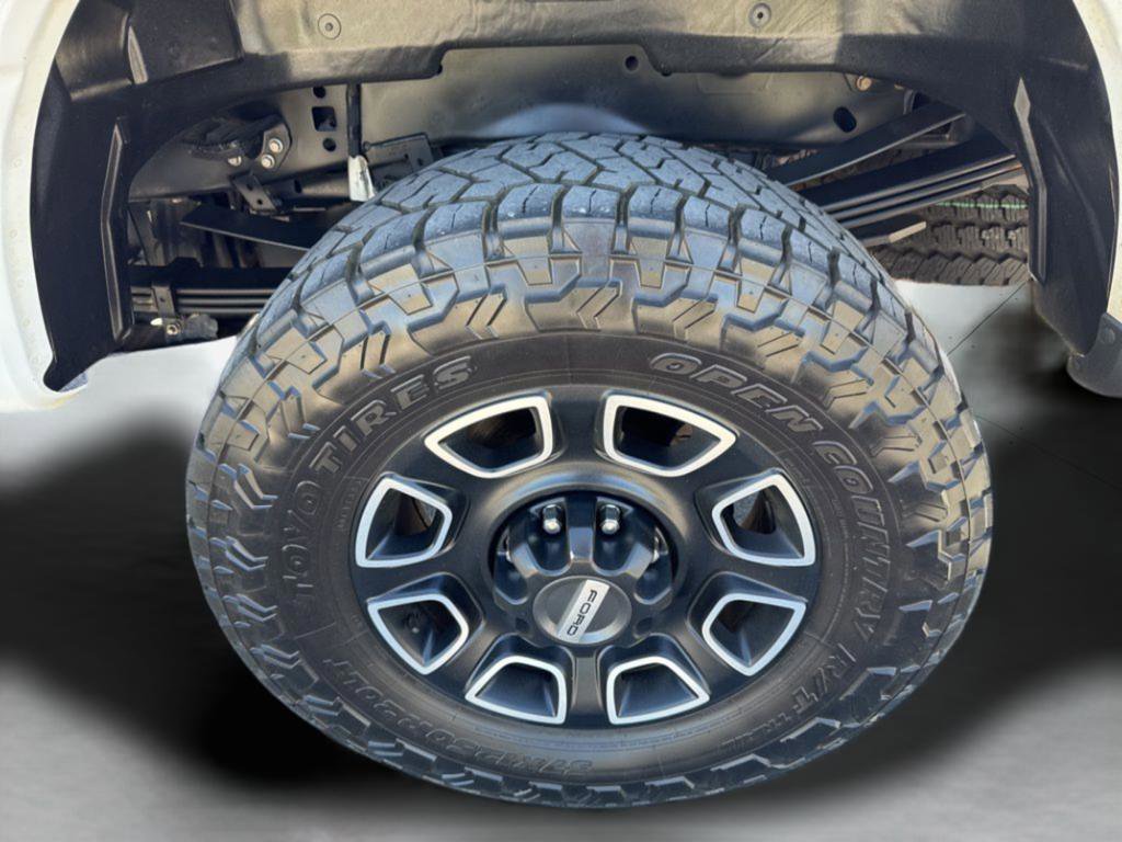 Used 2024 Ford F250 Platinum image 24