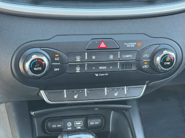 Used 2017 Kia Sorento AWD w/ LX Convenience Package image 19