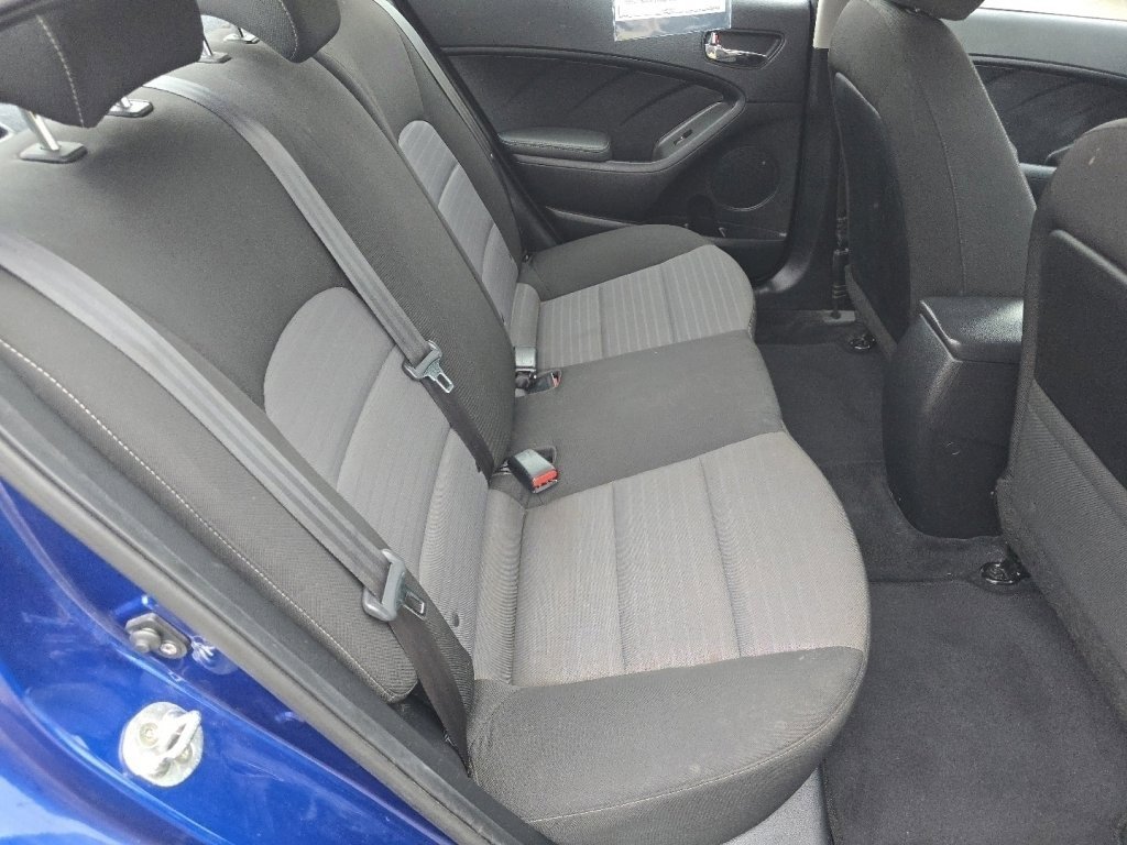 Used 2018 Kia Forte S image 20