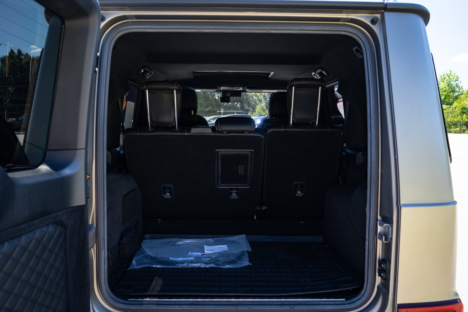 Used 2020 Mercedes-Benz G 550 image 17