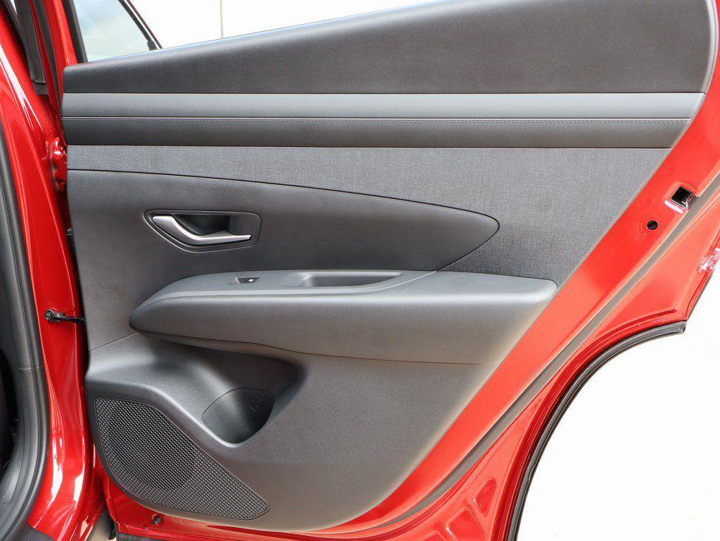 New 2026 Hyundai Tucson SEL image 12