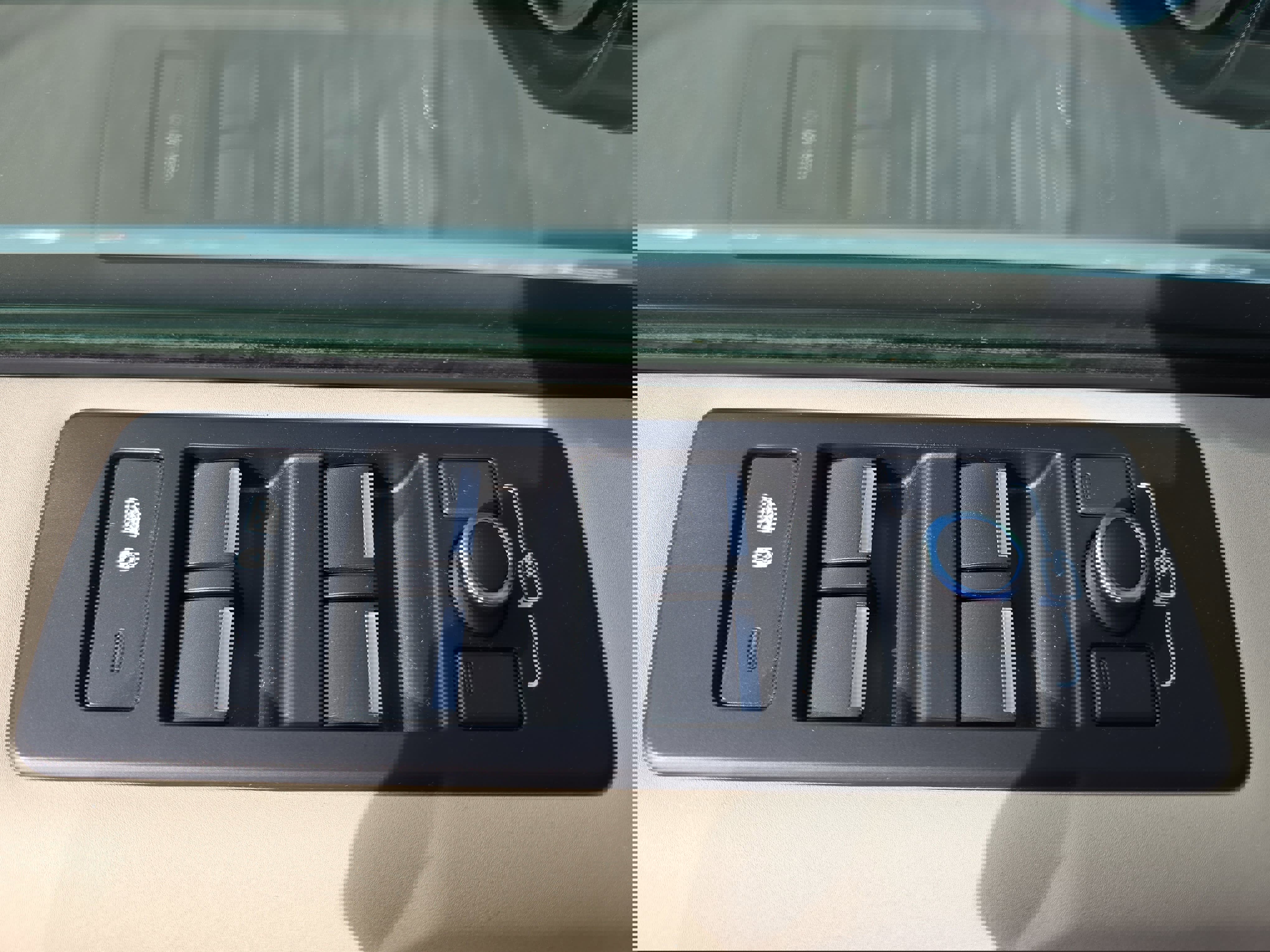 Used 2019 Land Rover Discovery HSE image 29