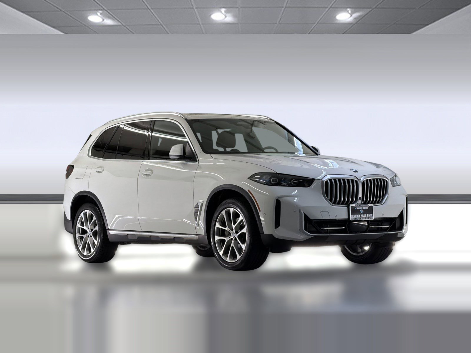 Used 2026 BMW X5 sDrive40i w/ Premium Package image 6