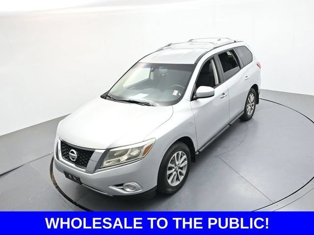 Used 2014 Nissan Pathfinder SV FWD image 39