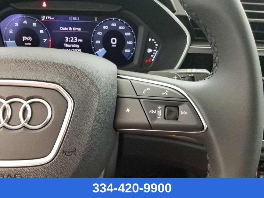 New 2025 Audi Q3 2.0T Premium image 28