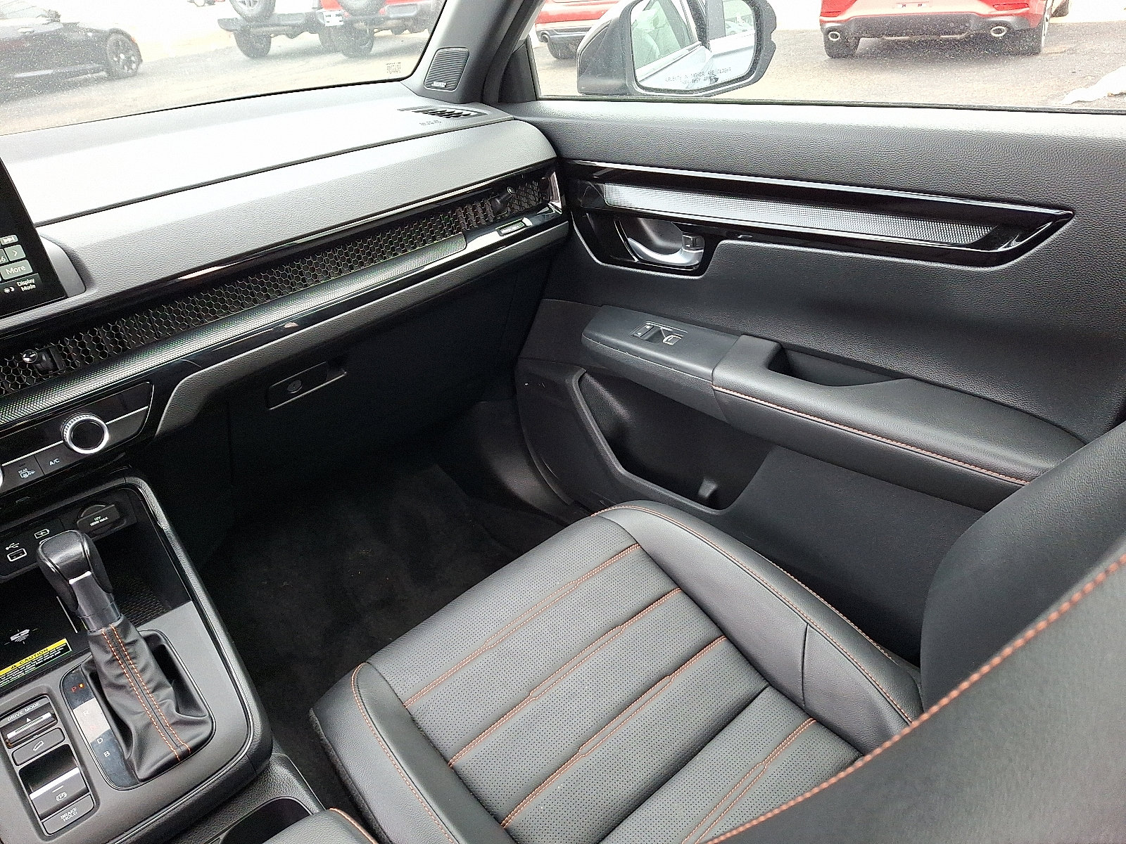 Used 2024 Honda CR-V Sport Touring image 12