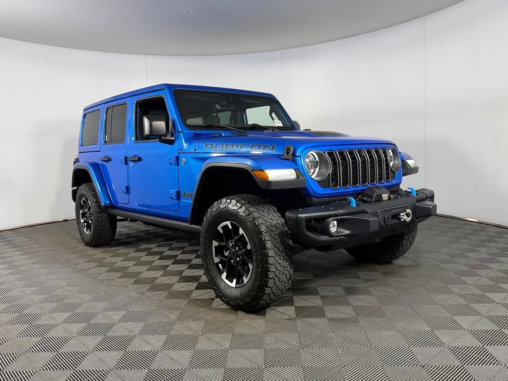 Used 2024 Jeep Wrangler Unlimited Rubicon 4xe AWD/4WD image 4