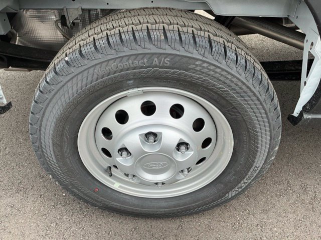 New 2026 Ford Transit 350 148 High Roof AWD image 12