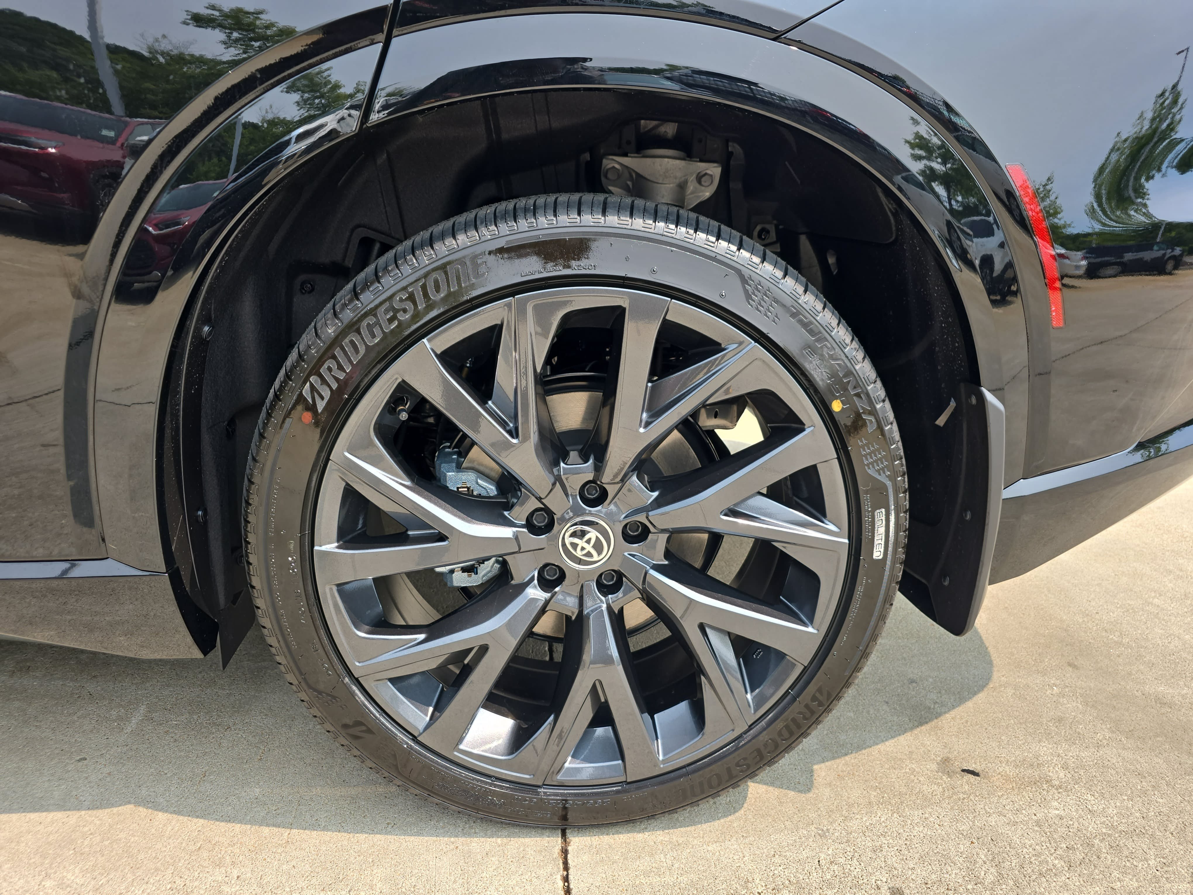 New 2026 Toyota Crown Signia AWD/4WD image 34