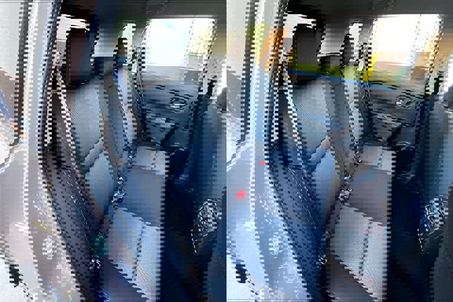 Used 2025 Nissan Rogue SV image 17