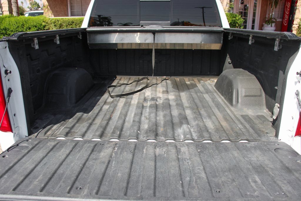 Used 2020 Chevrolet Silverado 1500 RST AWD/4WD image 9