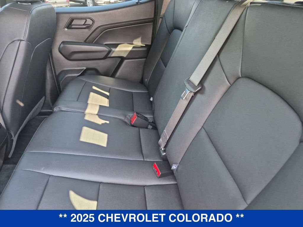 Used 2025 Chevrolet Colorado Trail Boss AWD/4WD image 15