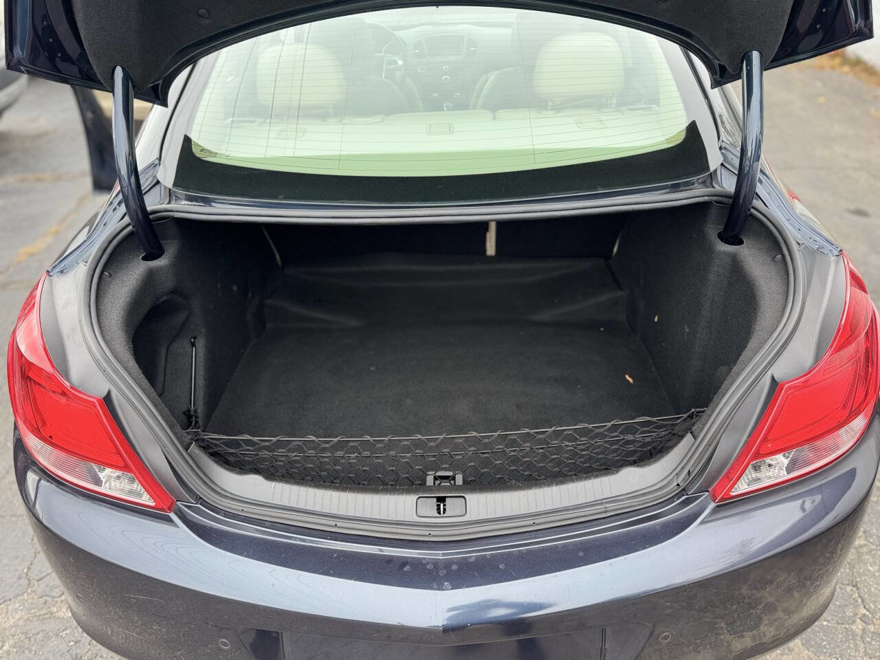 Used 2013 Buick Regal Premium image 11