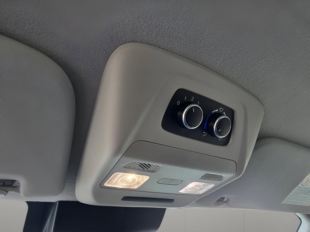 Used 2022 Ford Transit 350 XL image 20