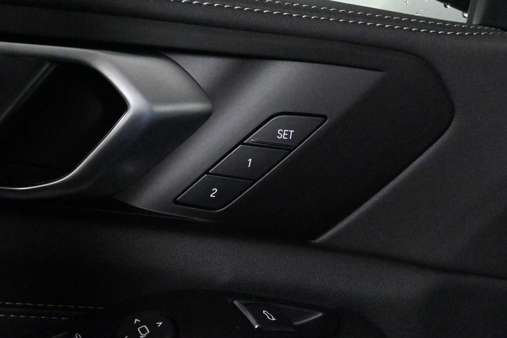 Used 2026 BMW X5 xDrive40i w/ M Sport Package image 31