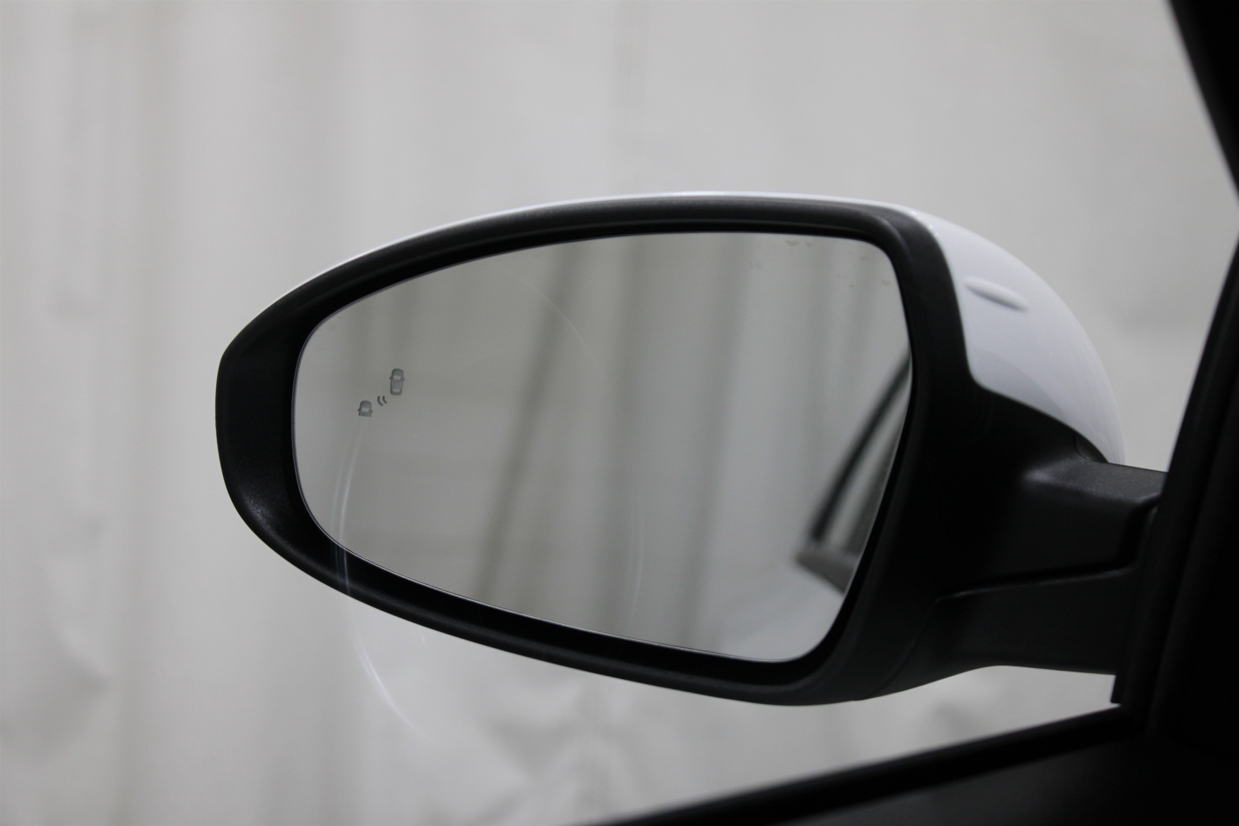 Used 2023 Kia Forte LXS w/ LXS Technology Package FWD image 19