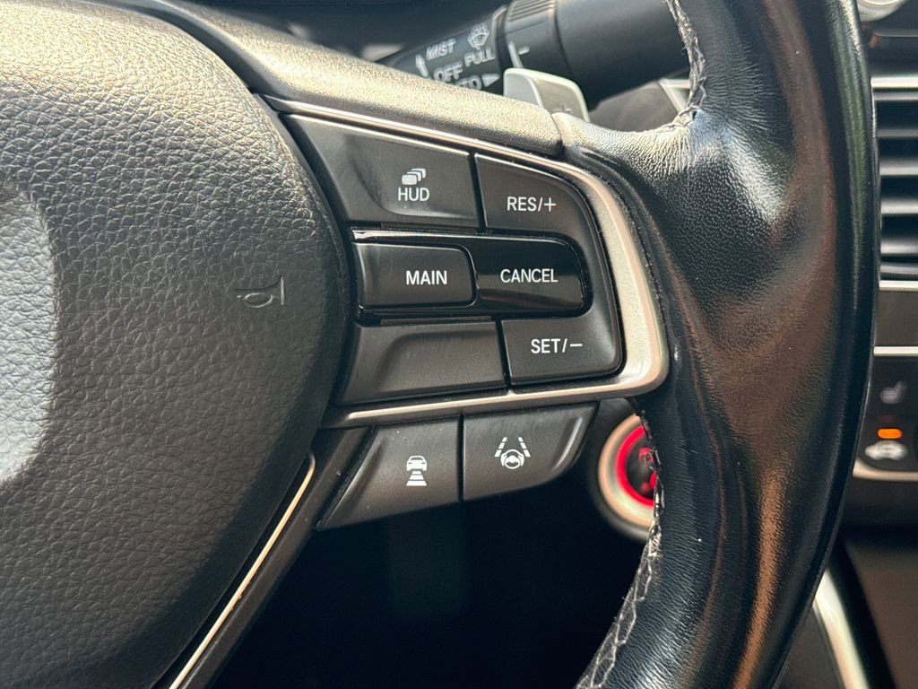 Used 2020 Honda Accord Touring image 27