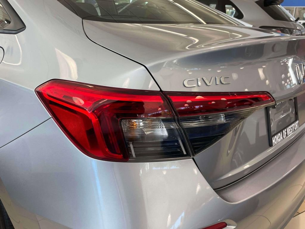 Certified 2024 Honda Civic Sport image 9