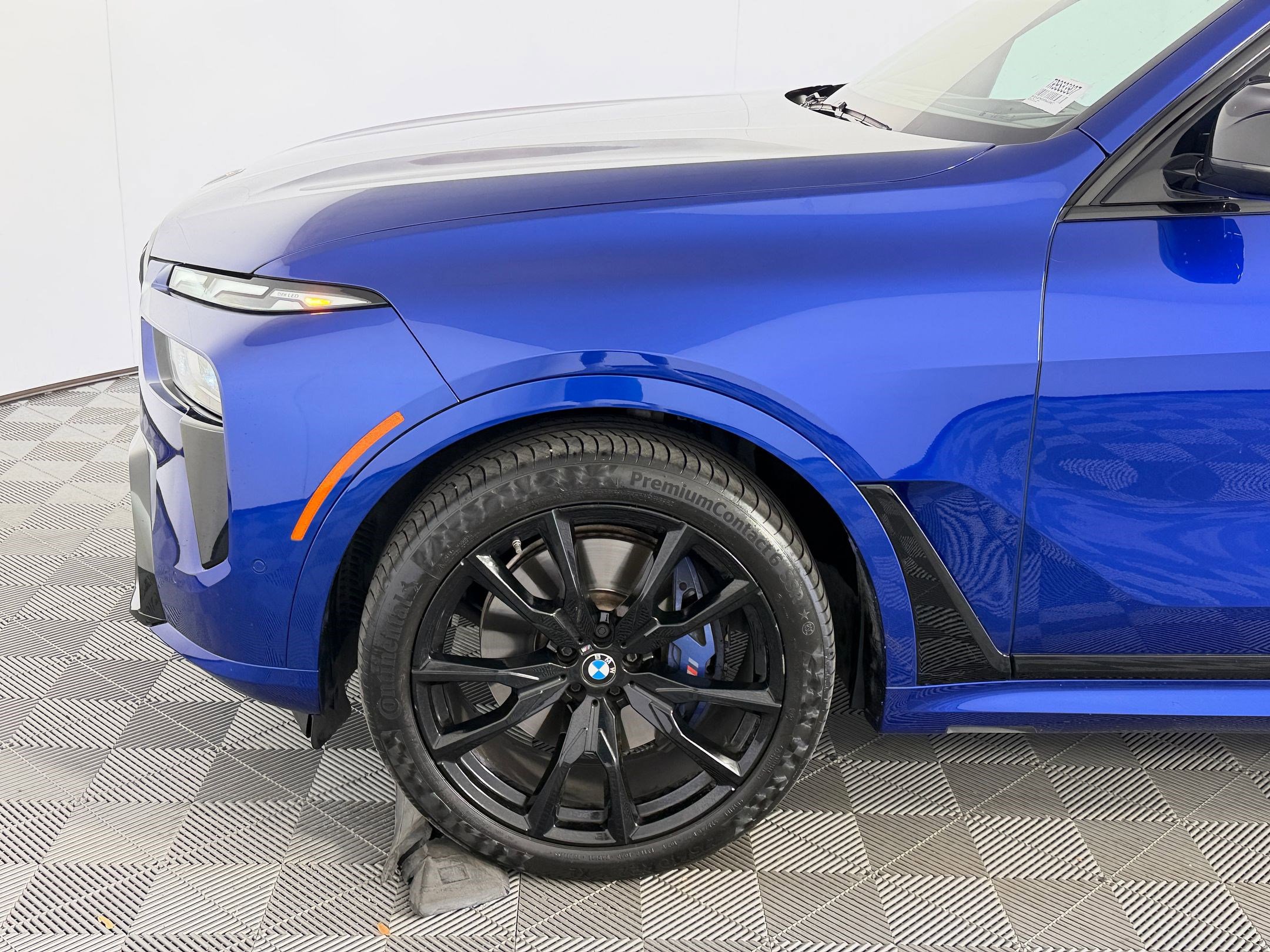 Certified 2024 BMW X7 M60i w/ Executive Package image 11