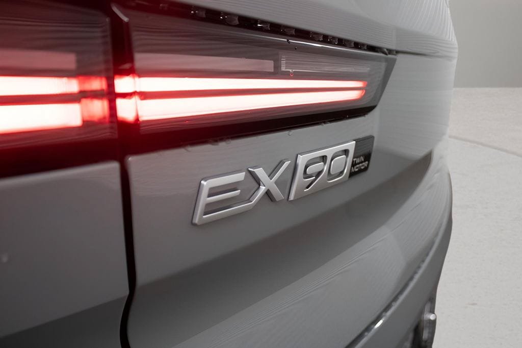 New 2025 Volvo EX90 Ultra AWD/4WD image 11