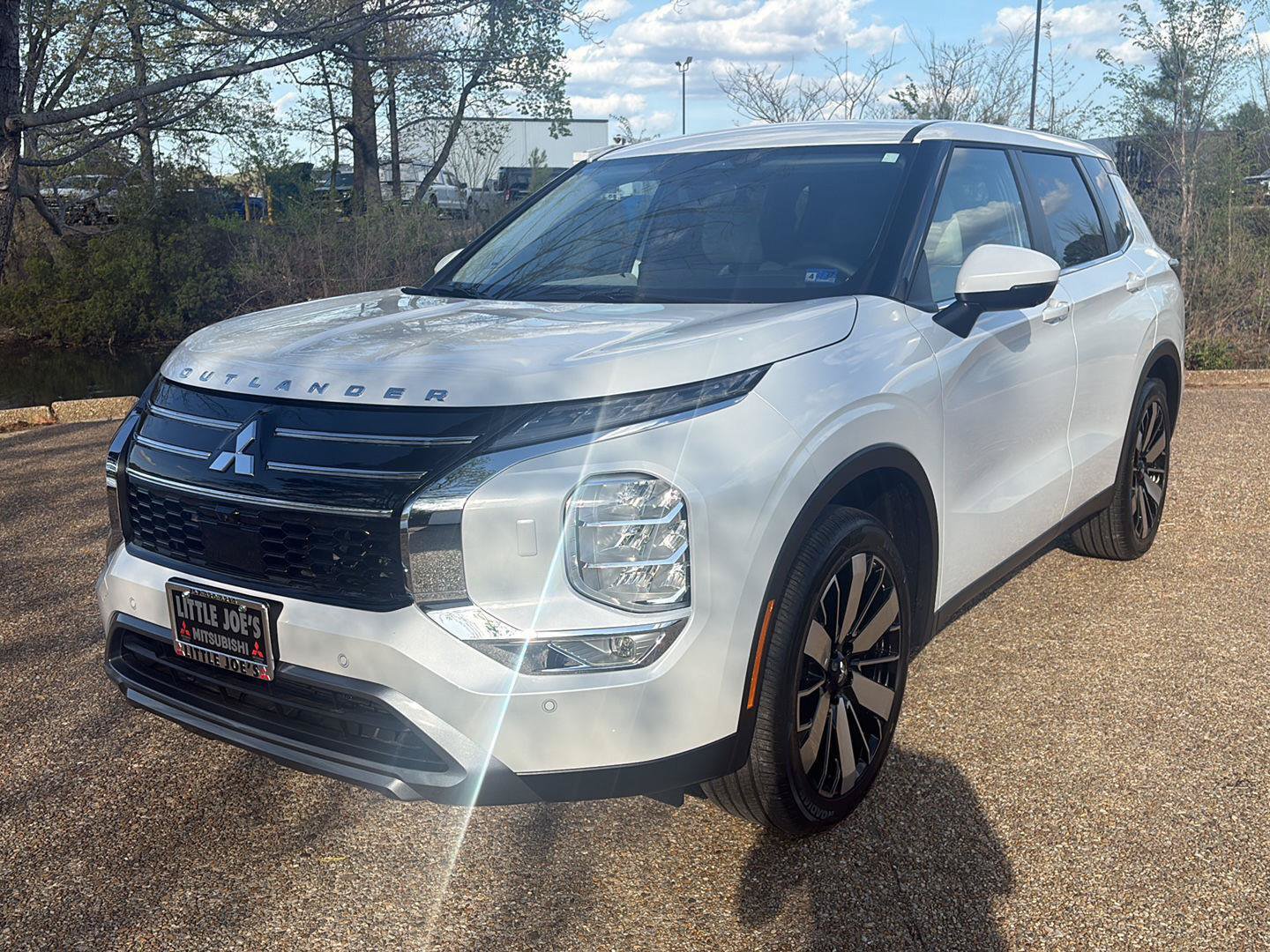 New 2026 Mitsubishi Outlander SE AWD/4WD image 11