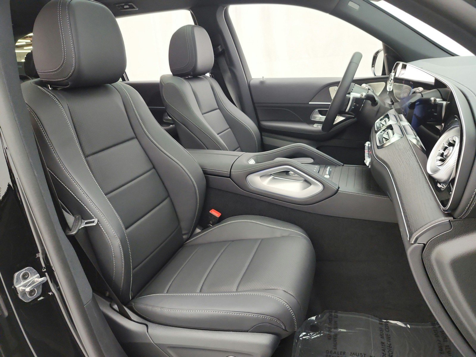 New 2027 Mercedes-Benz GLS 450 4MATIC image 14