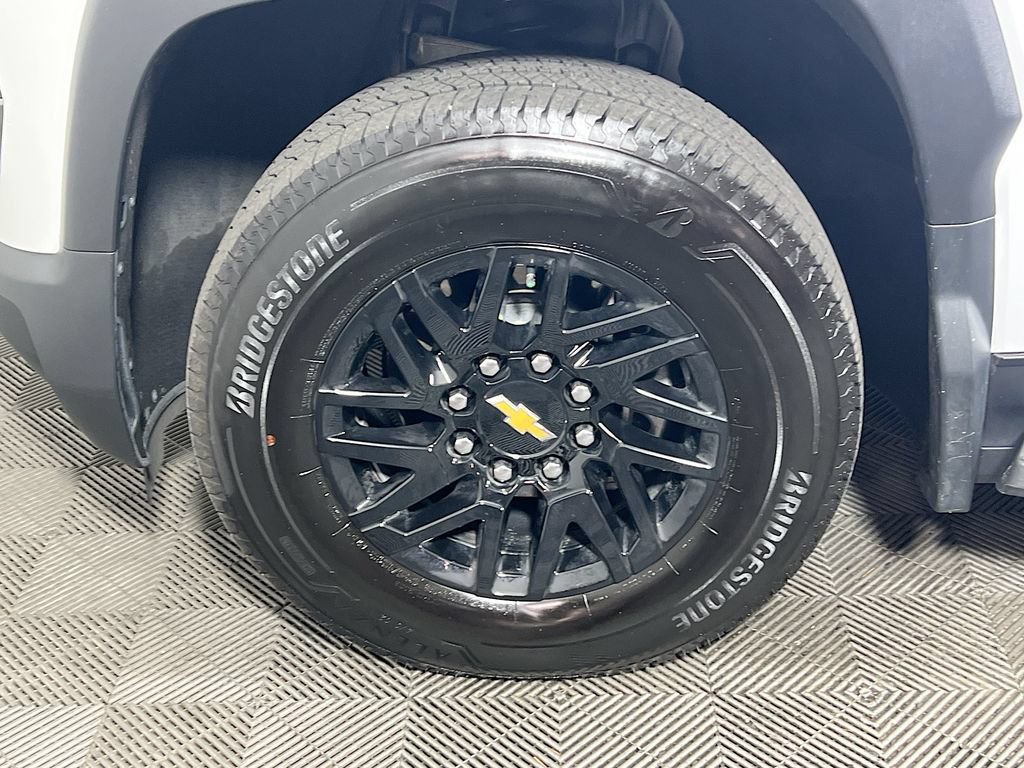 Used 2024 Chevrolet Silverado EV W/T AWD/4WD image 26