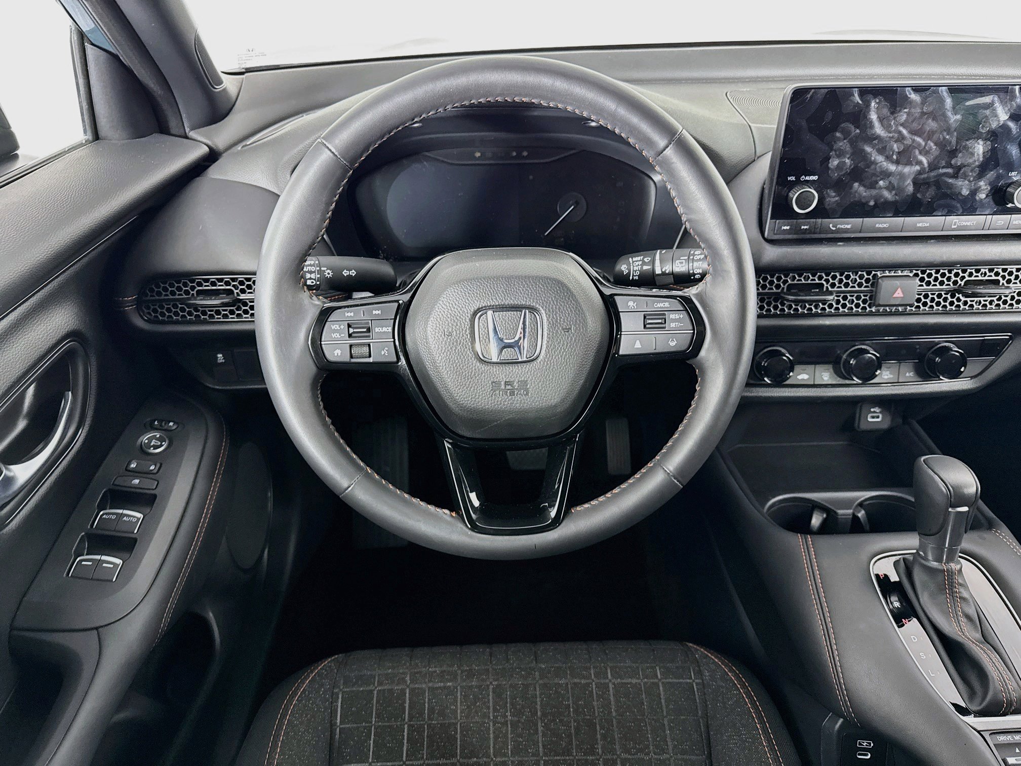 Certified 2025 Honda HR-V Sport image 20