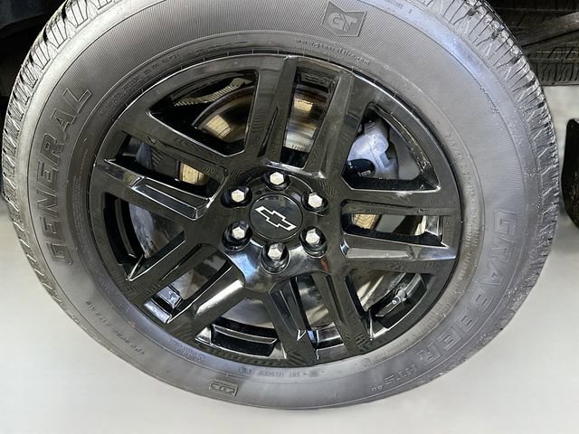 Used 2024 Chevrolet Silverado 1500 Custom w/ LPO, Dark Essentials Package image 26