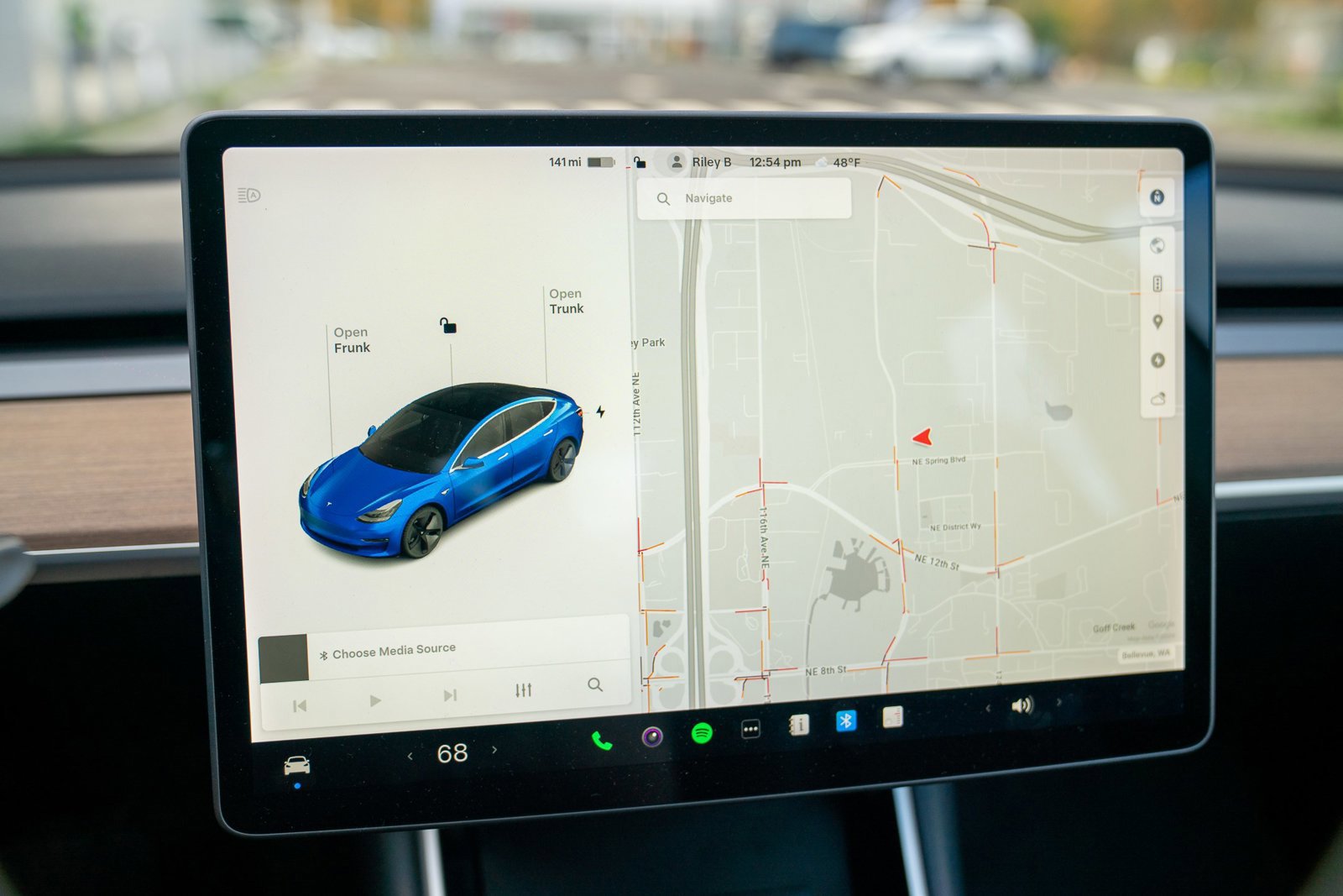 Used 2018 Tesla Model 3 Long Range image 13