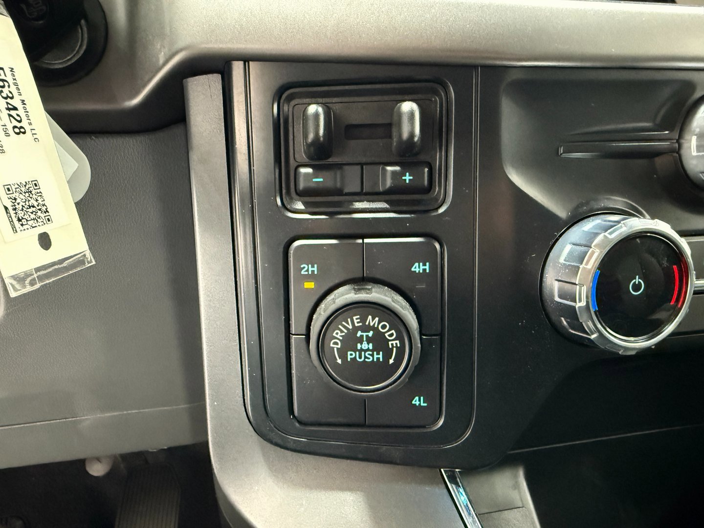 Used 2024 Ford F150 XLT w/ Mobile Office Package image 19