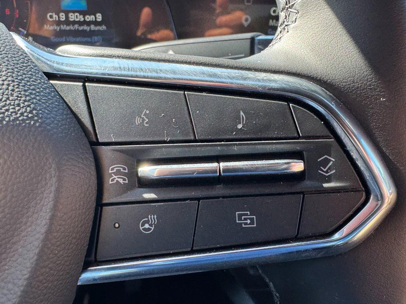 Used 2026 Chevrolet Equinox ACTIV AWD/4WD image 17