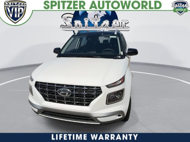 New 2026 Hyundai Venue SEL FWD image 6