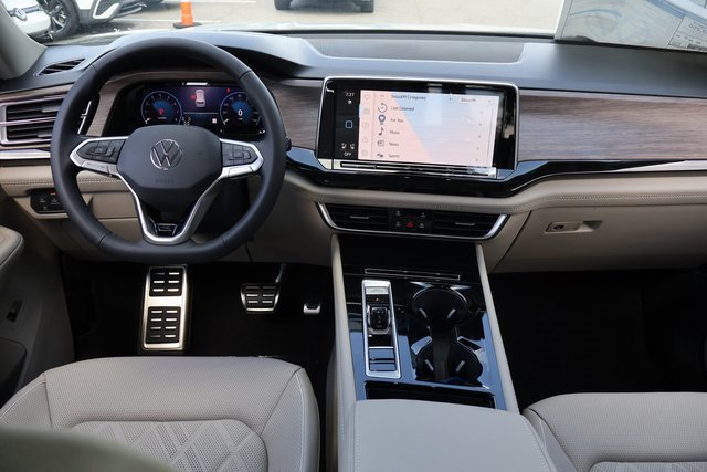 New 2026 Volkswagen Atlas SEL Premium R-Line image 14