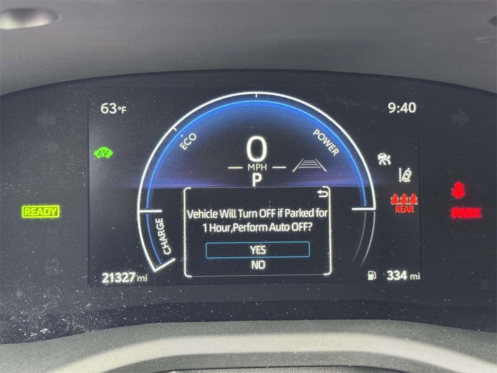 Used 2025 Toyota Camry LE image 13