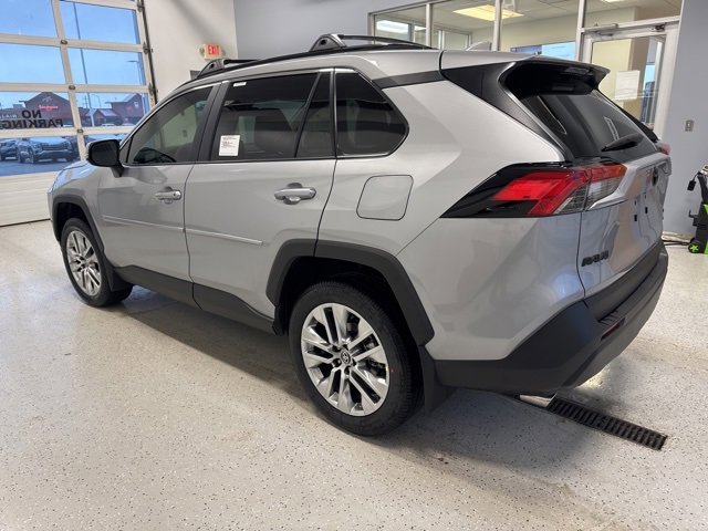 New 2025 Toyota RAV4 XLE Premium image 9