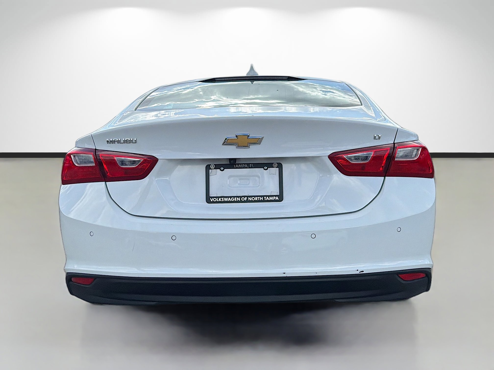 Used 2025 Chevrolet Malibu LT image 4