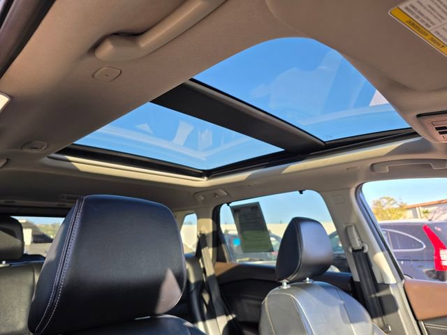 Used 2023 Nissan Rogue SL w/ SL Premium Package image 12