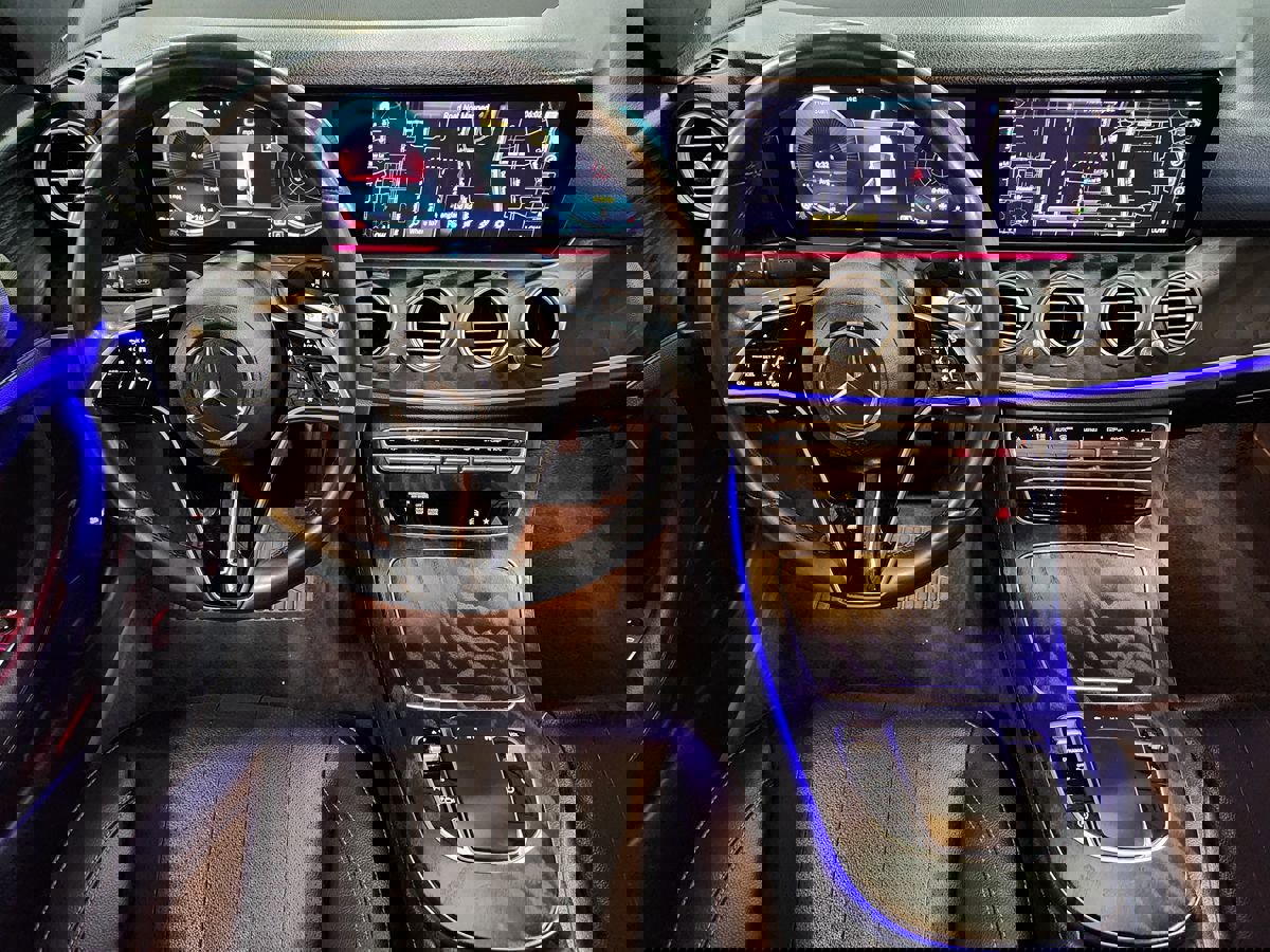 Used 2021 Mercedes-Benz E 350 Sedan image 47