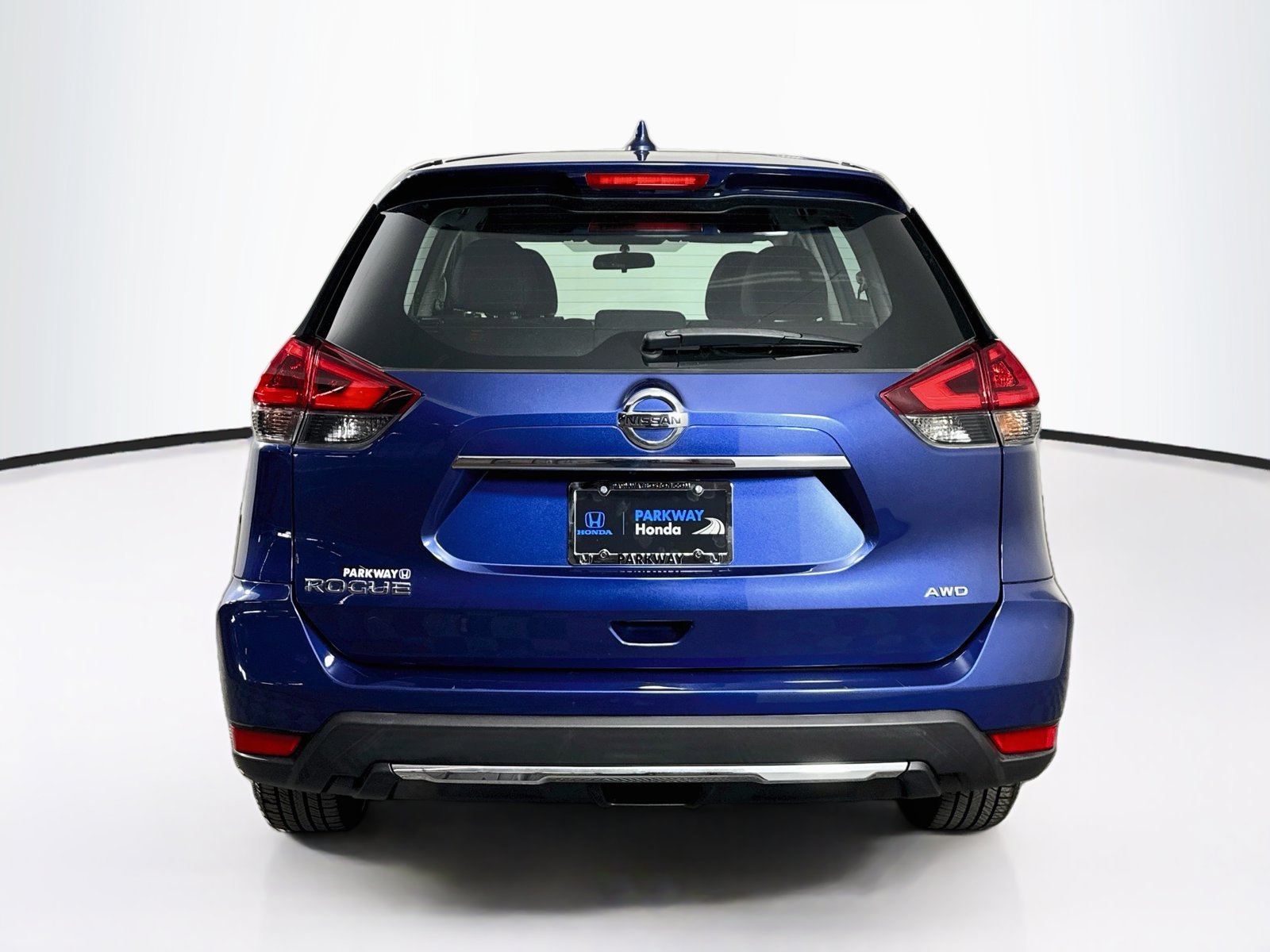Used 2018 Nissan Rogue S AWD/4WD image 7