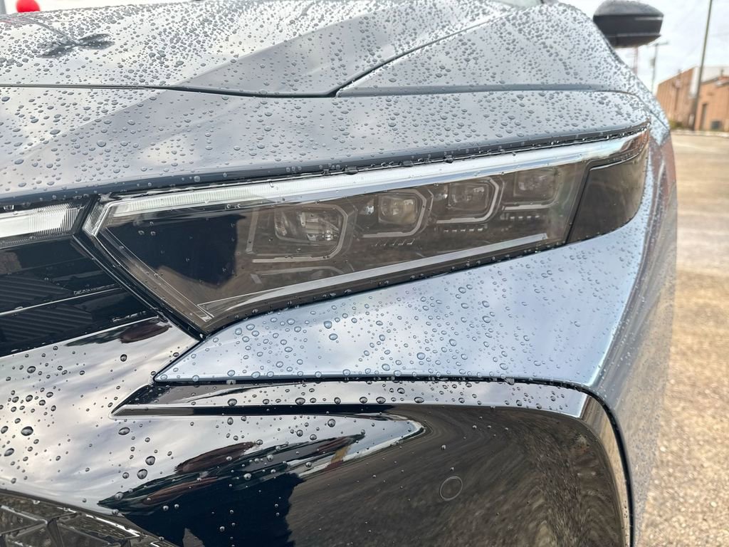 New 2026 Toyota Crown Nightshade image 10