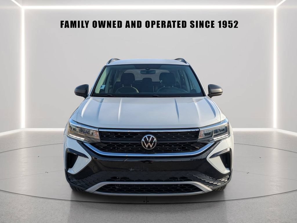 Certified 2023 Volkswagen Taos S FWD image 6