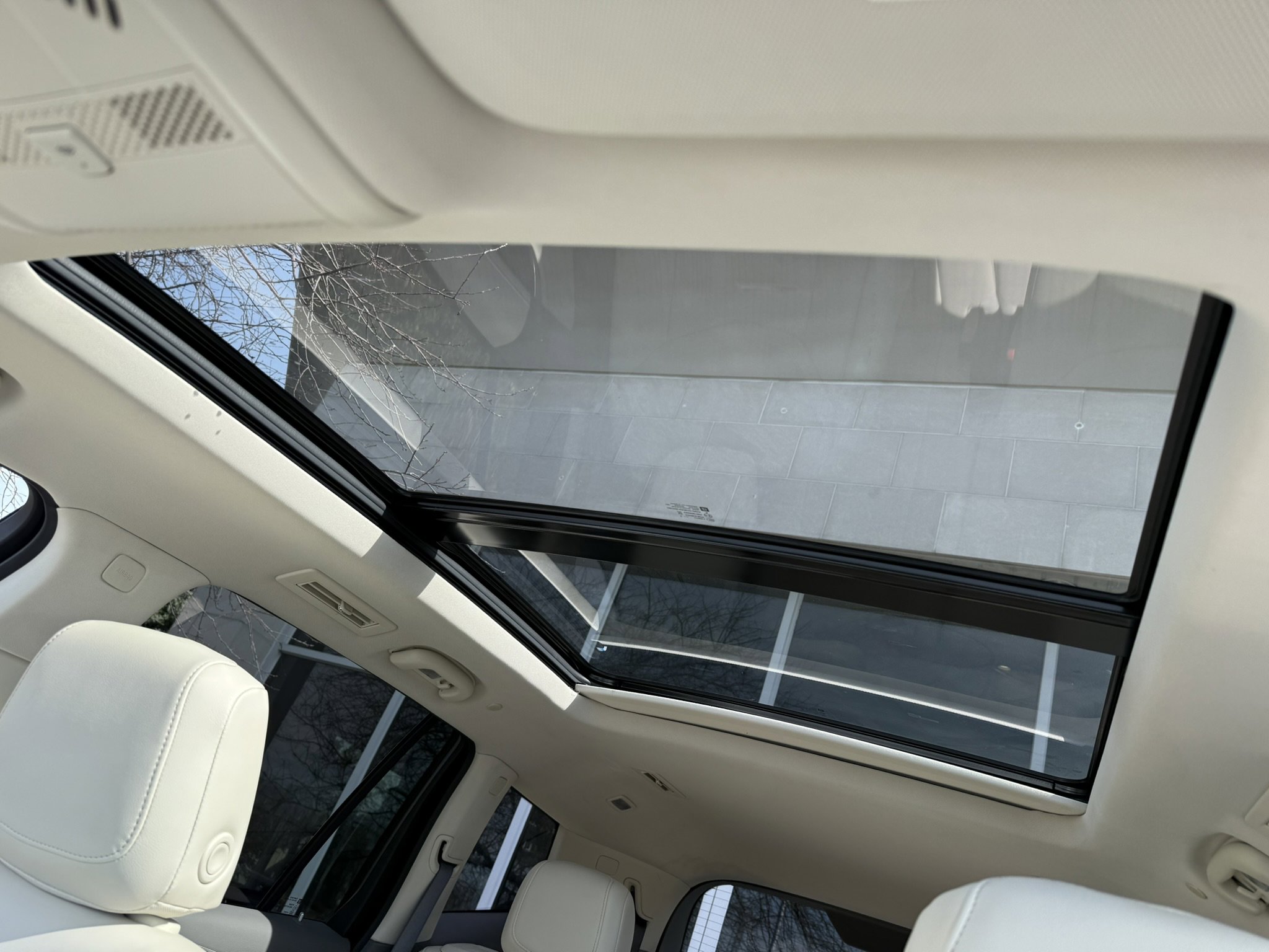 Used 2023 Cadillac XT6 Premium Luxury w/ Technology Package image 15