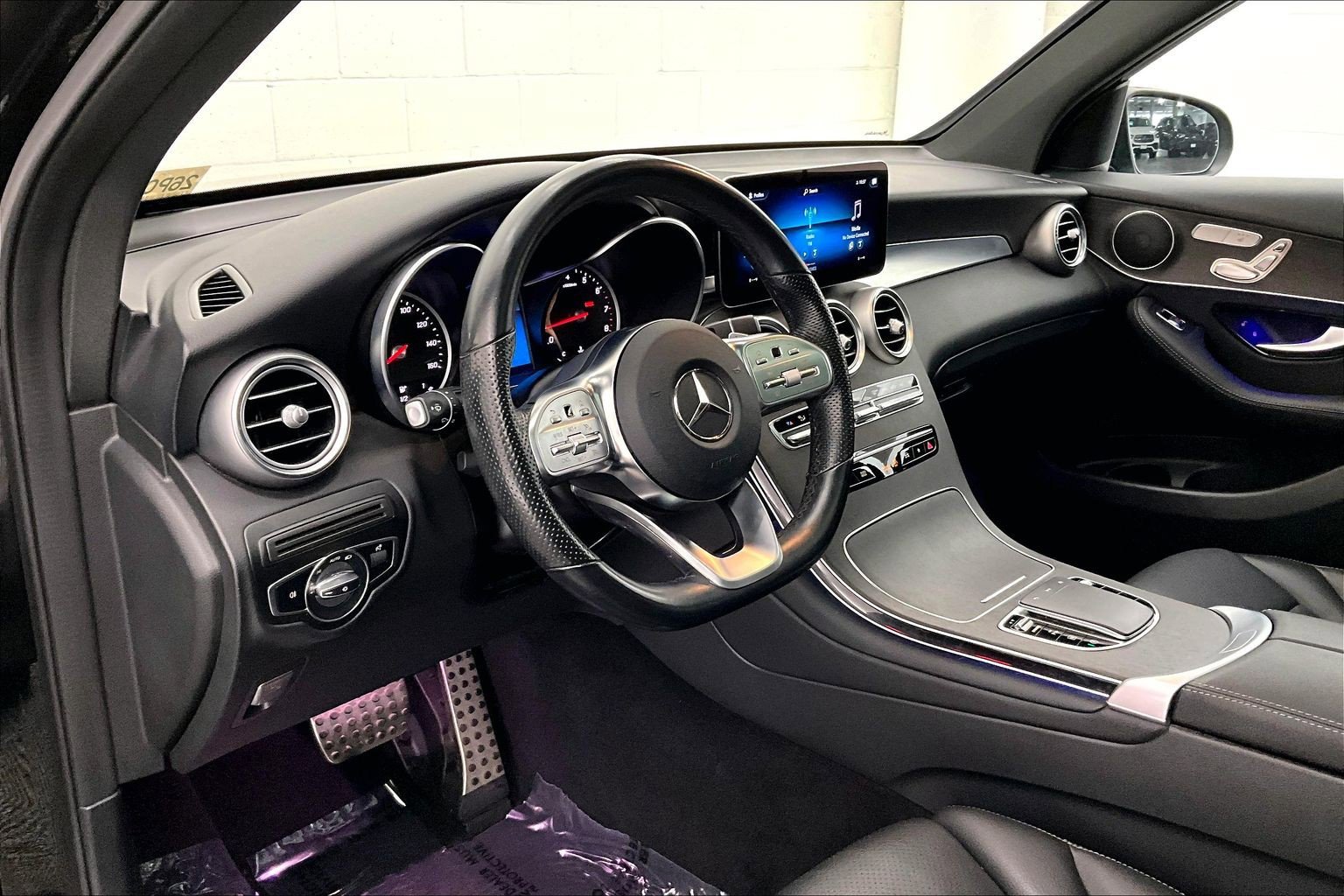 Certified 2022 Mercedes-Benz GLC 300 image 18