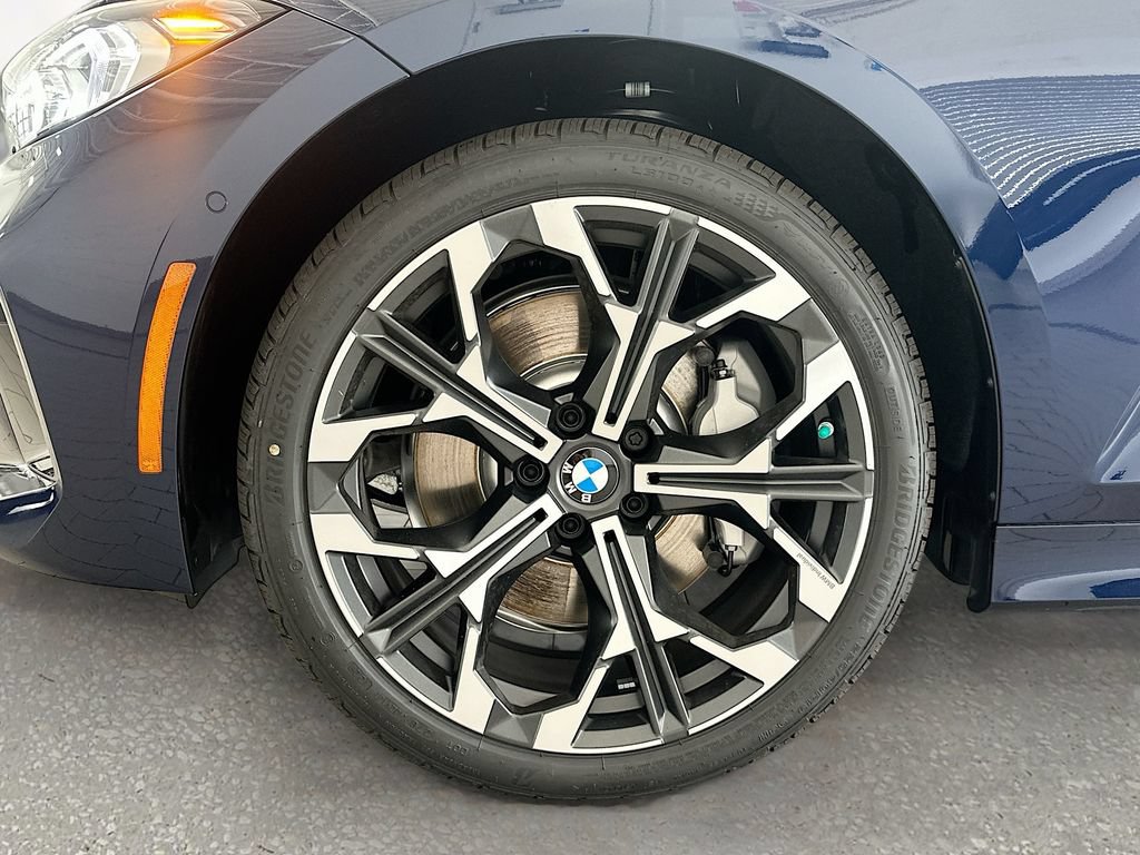 New 2026 BMW 330i xDrive Sedan w/ Premium Package AWD/4WD image 30