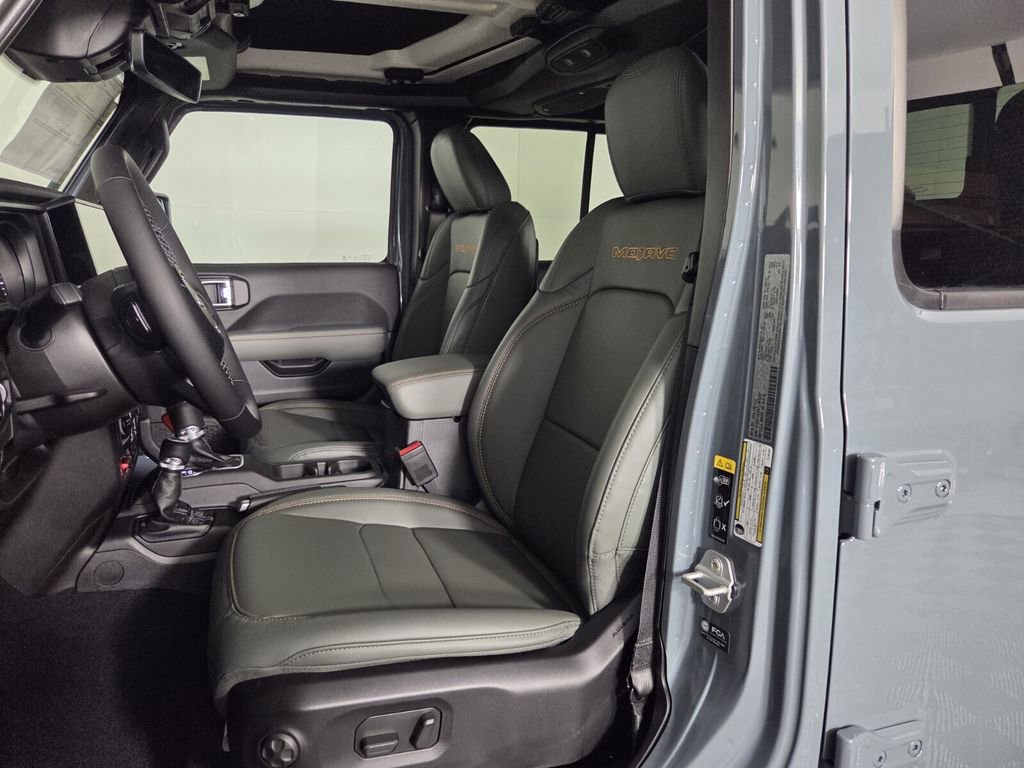 New 2026 Jeep Gladiator Mojave AWD/4WD image 9