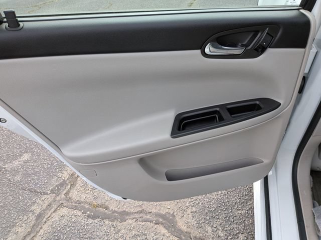 Used 2016 Chevrolet Impala Limited LS FWD image 25